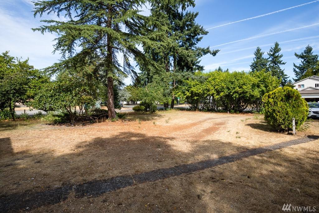 11308 Park Ave - Photo 1