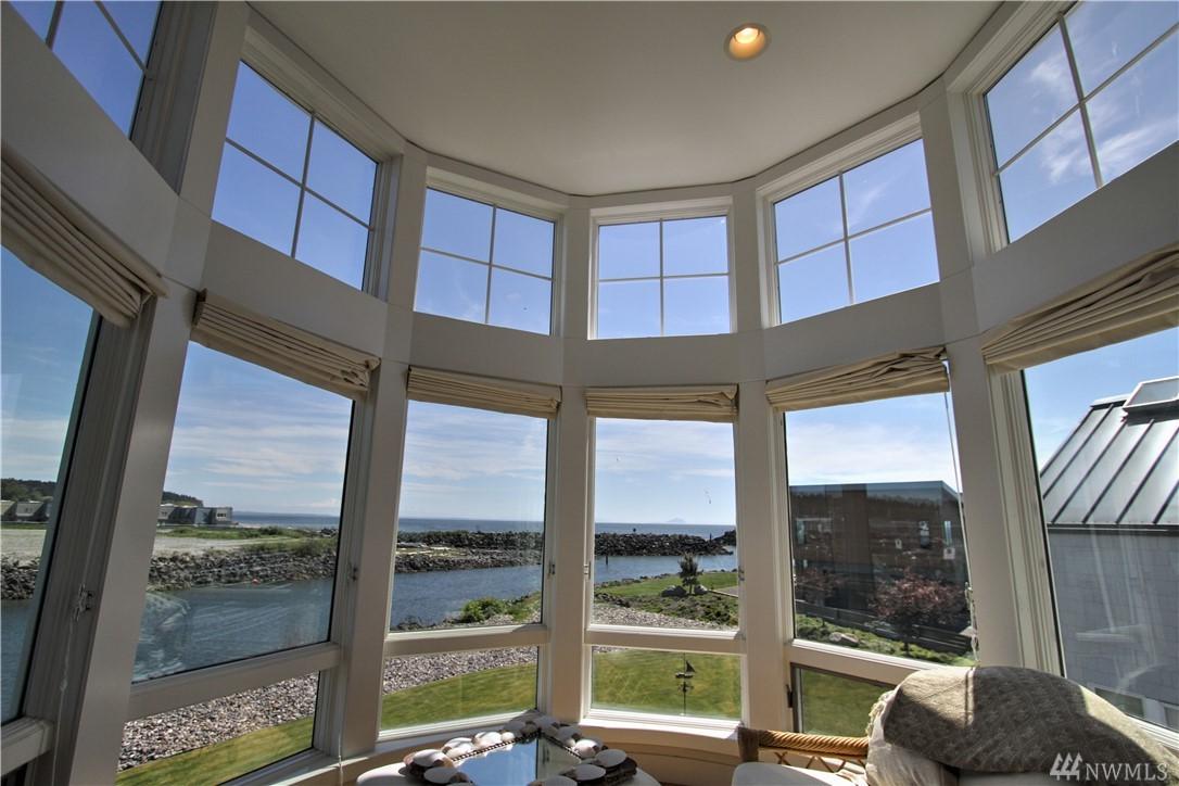 1668 Harbor Seal Dr - Photo 1