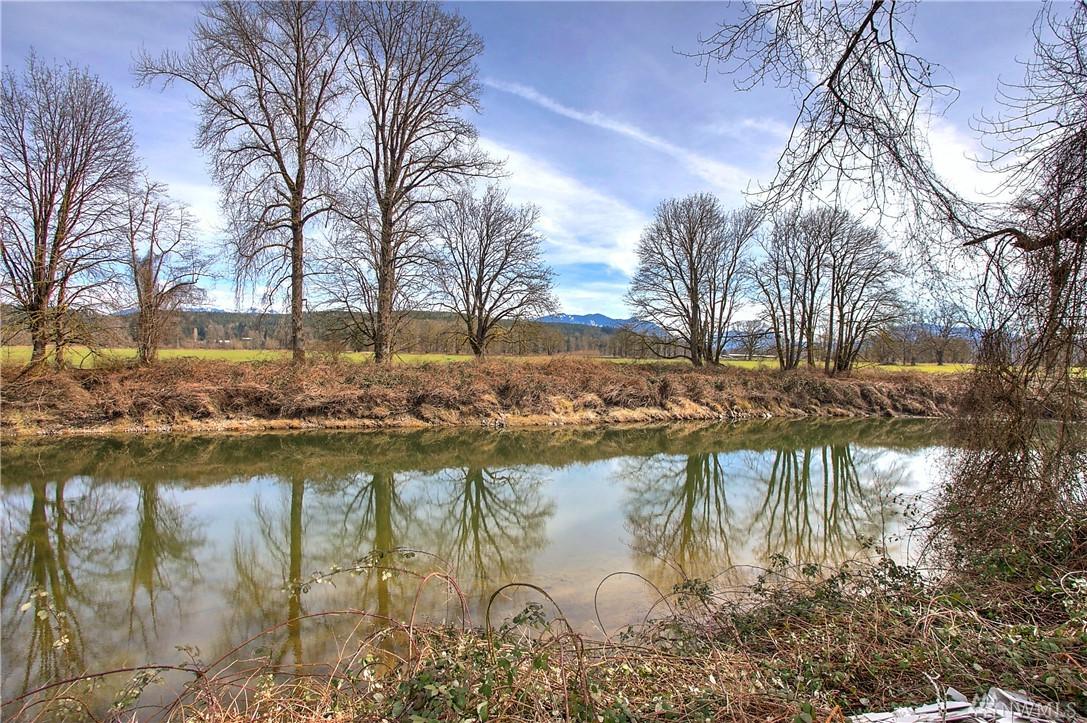 516 Snoqualmie River Rd - Photo 1