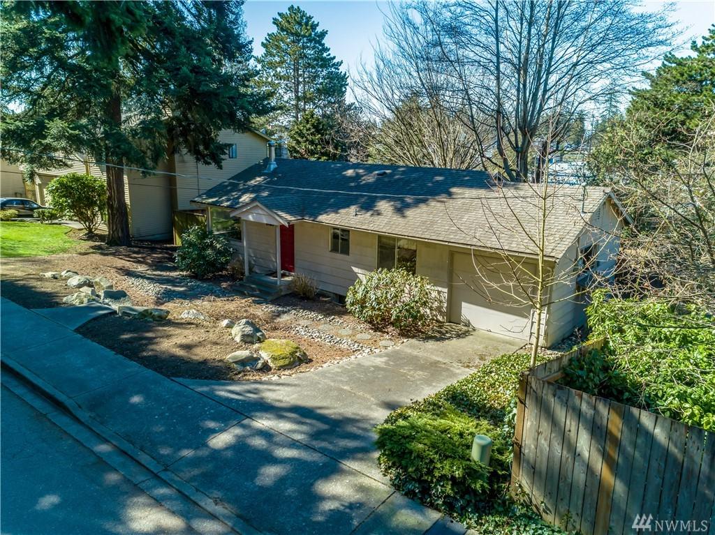 17917 Stone Ave - Photo 1