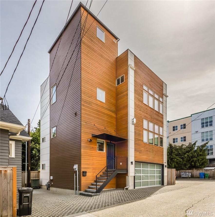 4209 College St - Photo 1