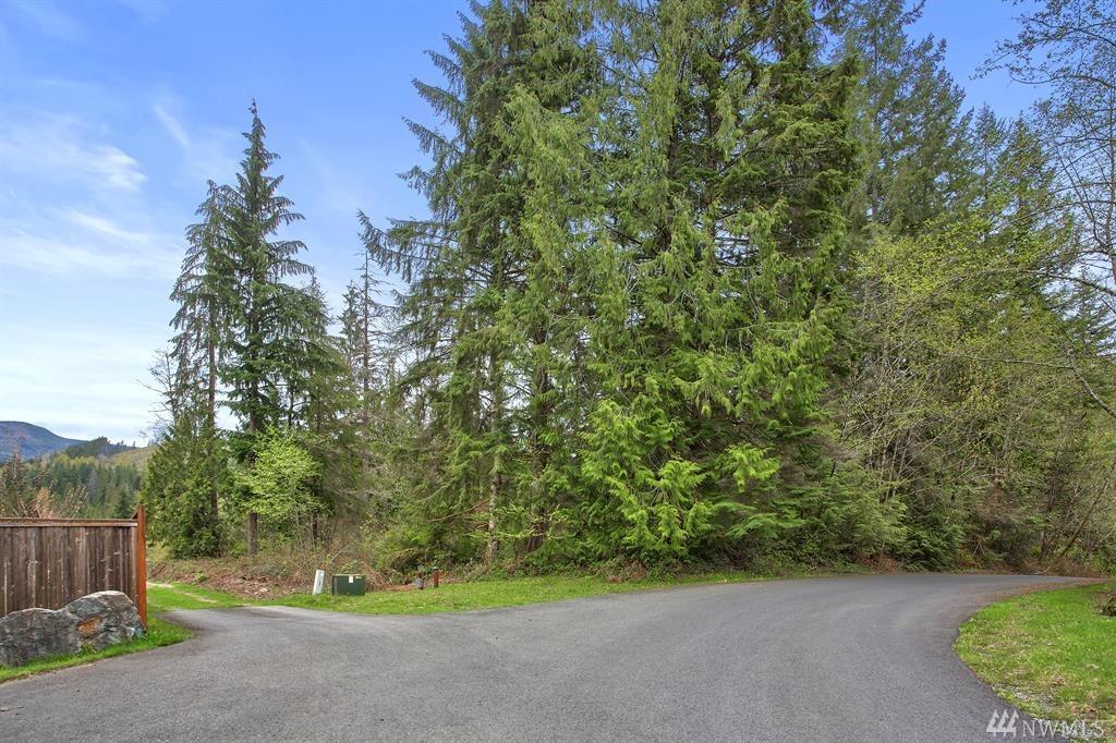 21215 114th St - Photo 1