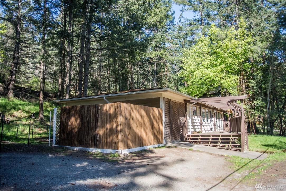 37 Grove St - Photo 1