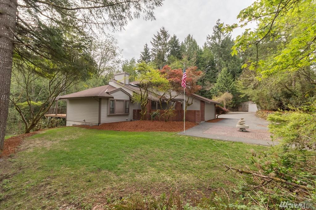 9615 72nd Ave - Photo 1