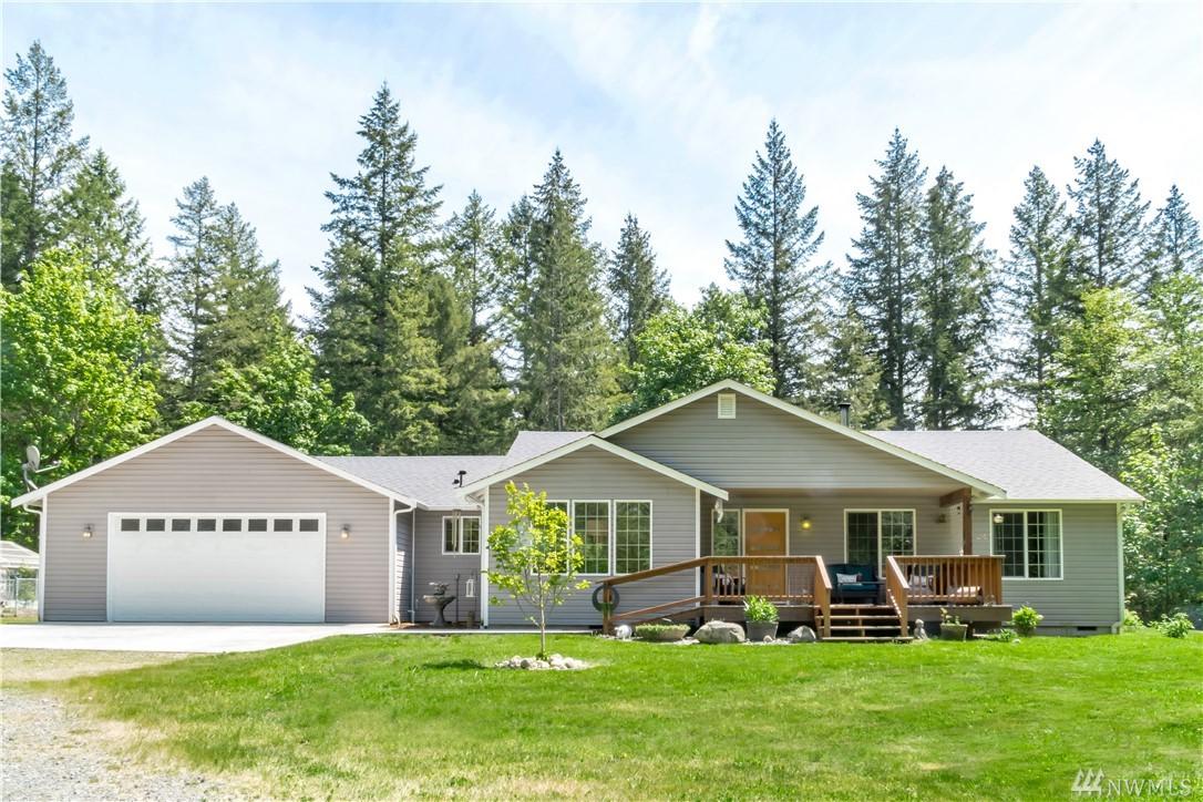 3811 Harts Lake Rd - Photo 1