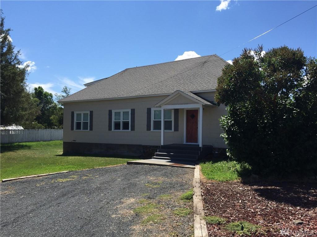 217 Chestnut St - Photo 1