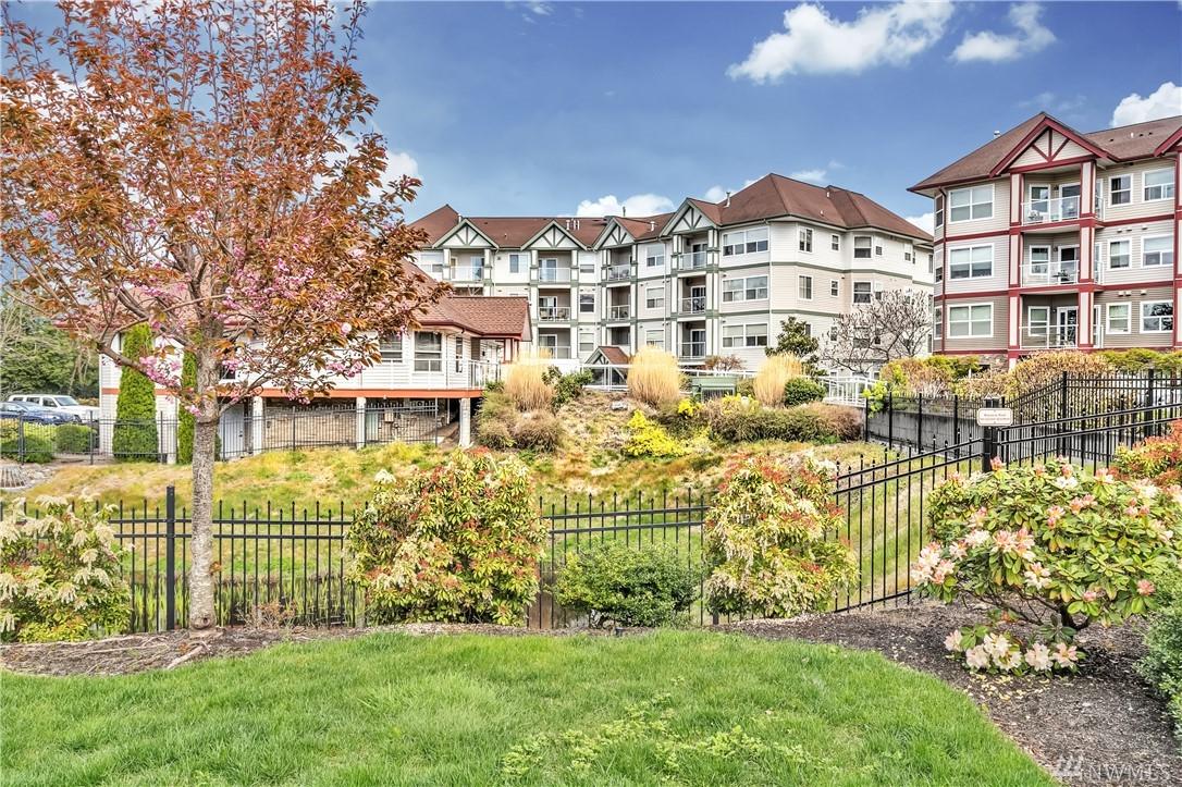 251 Bakerview Rd - Photo 1