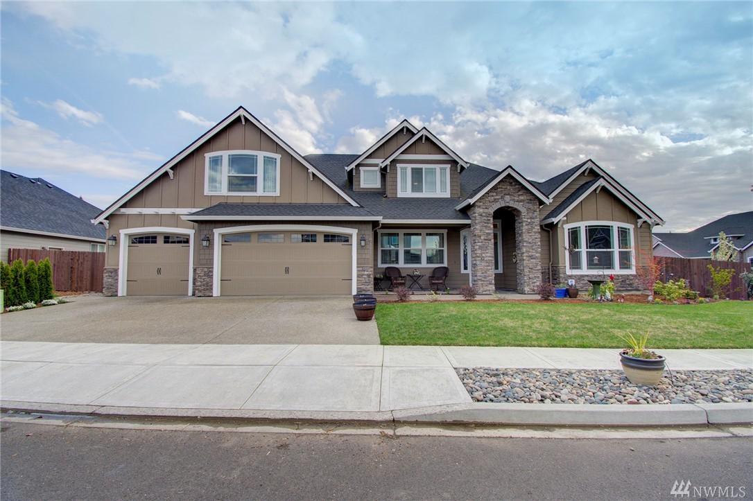 801 26th Wy - Photo 1