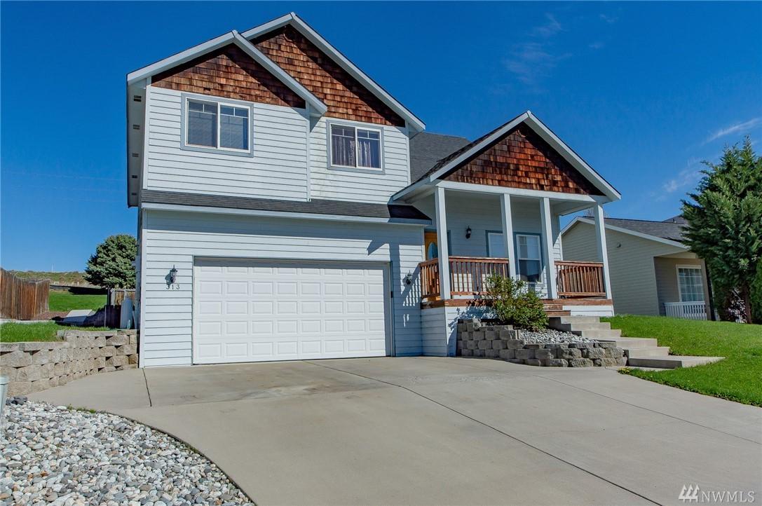 313 Mary Ave - Photo 1