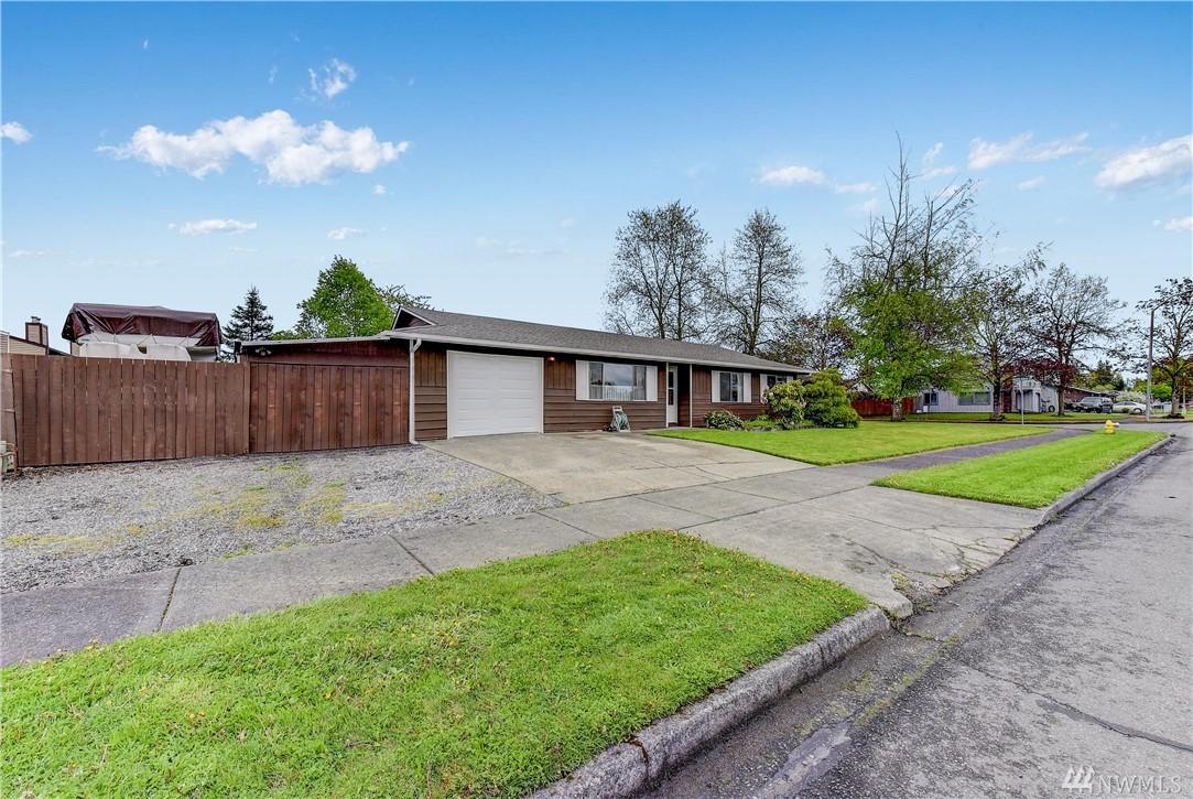 1471 Semanski St - Photo 1