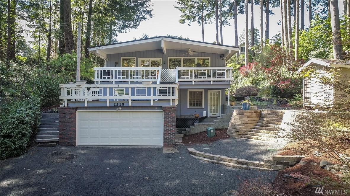 2515 Country Club Rd - Photo 1