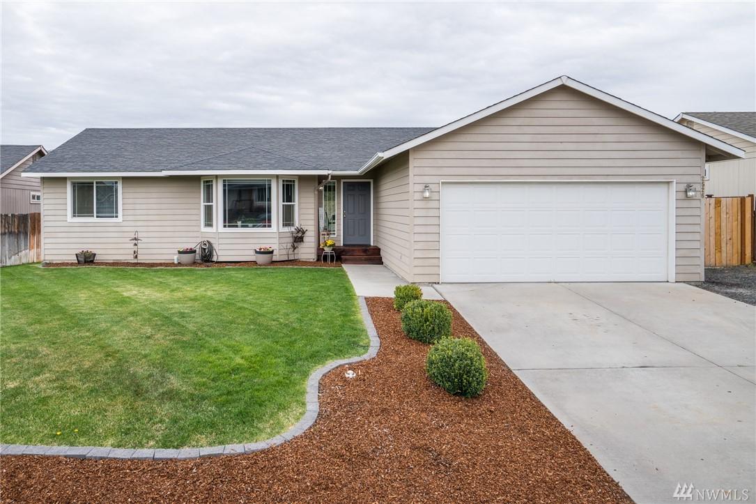2526 Aviation Dr - Photo 1