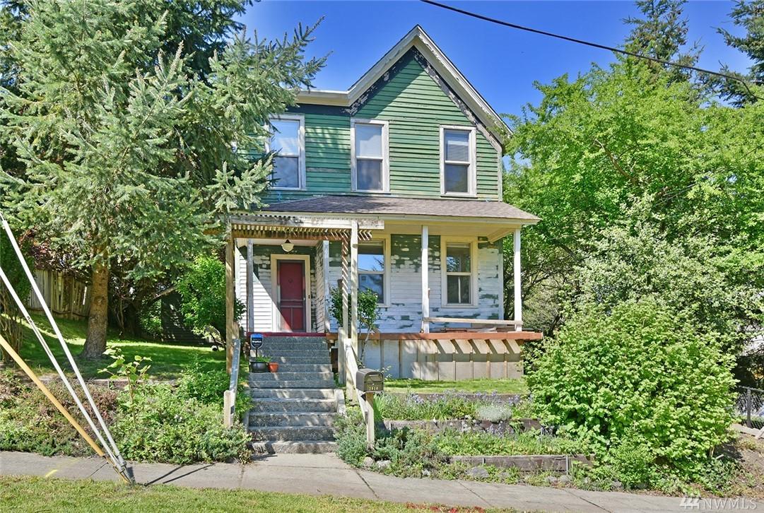 2910 Preble St - Photo 1