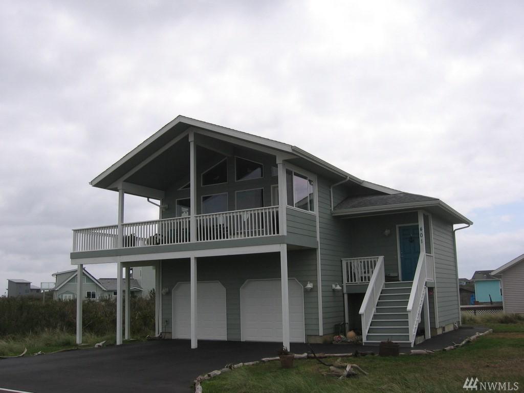 401 Malibu St - Photo 1