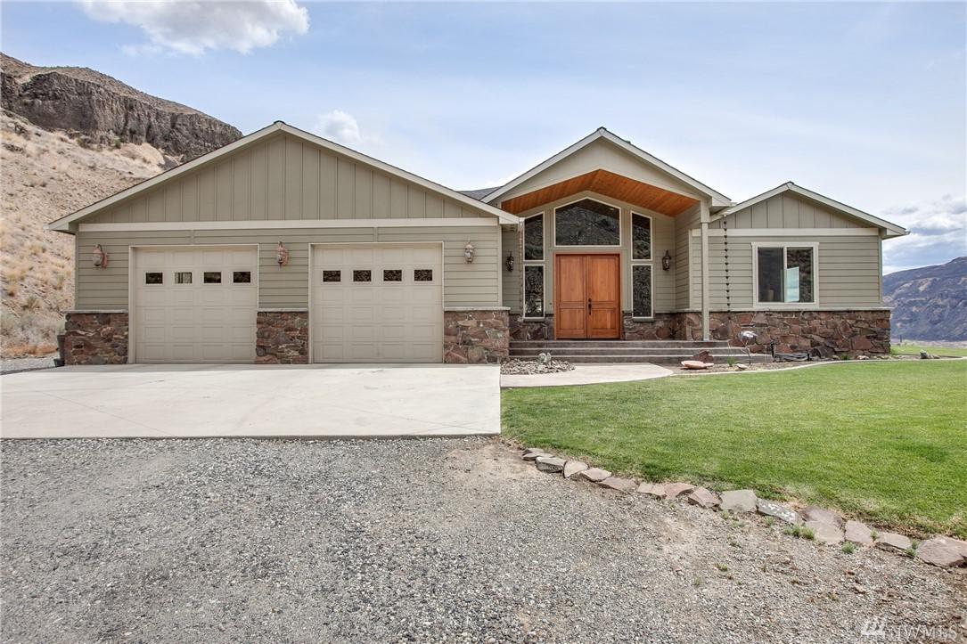 6696 Batterman Rd - Photo 1