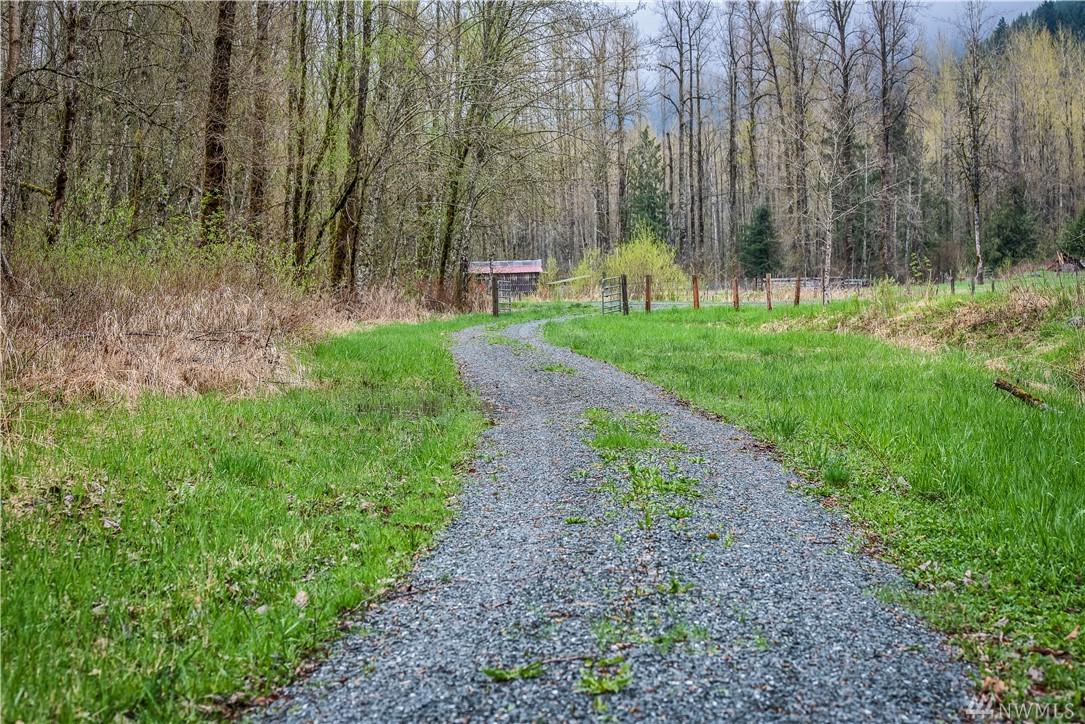 5731-- 5703 Wildrose Lane - Photo 1