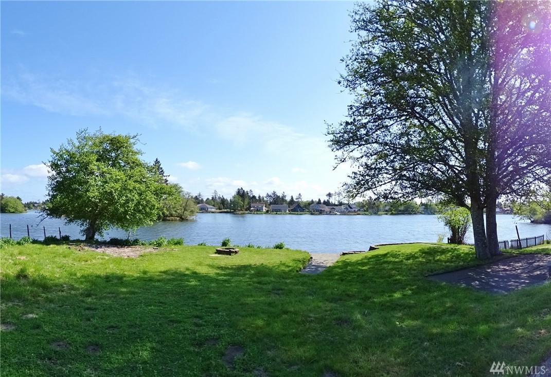 672 Mt Olympus Ave - Photo 1