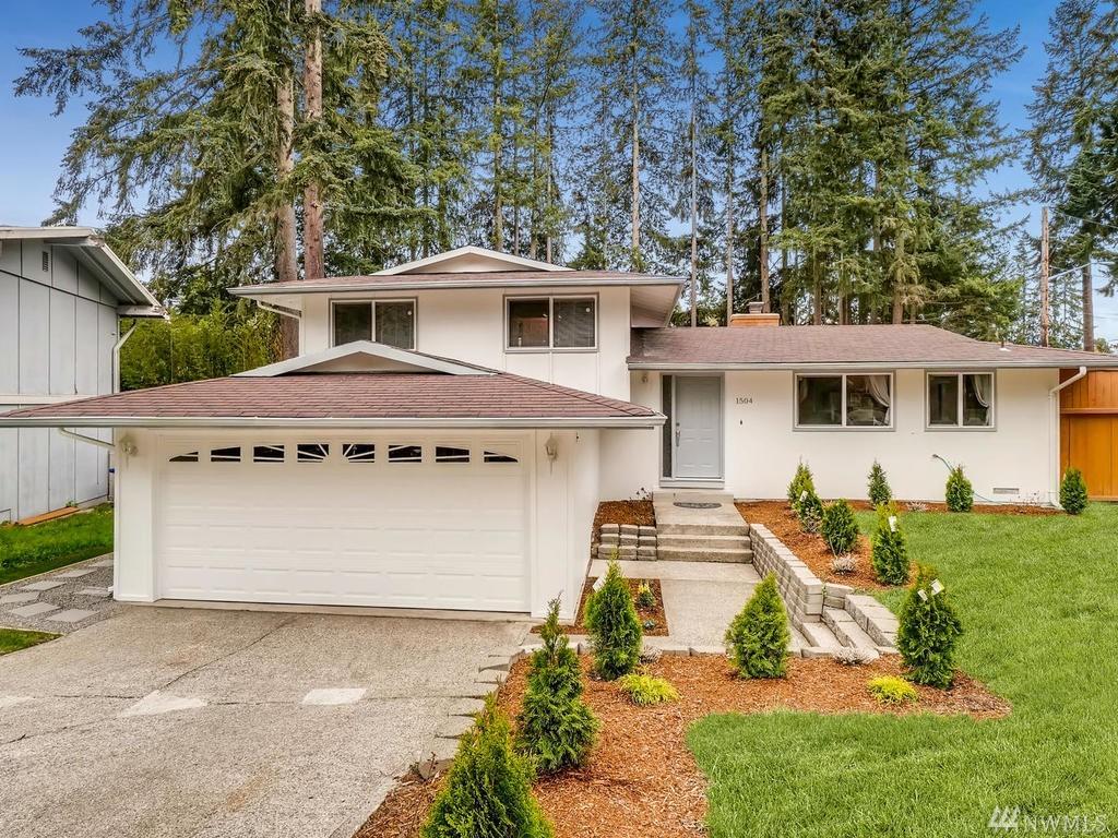 1504 168th Ave - Photo 1