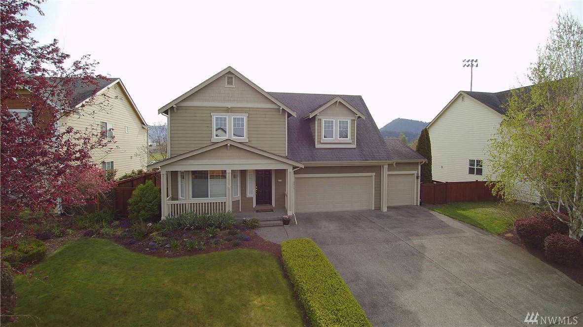 3213 Larsen Ave - Photo 1