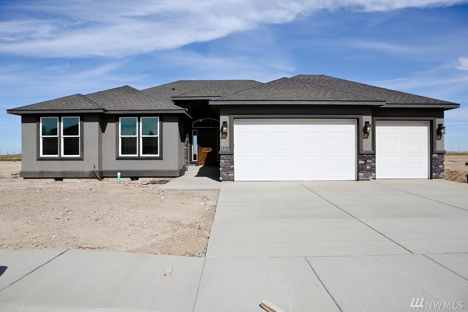 307 R Street - Photo 1