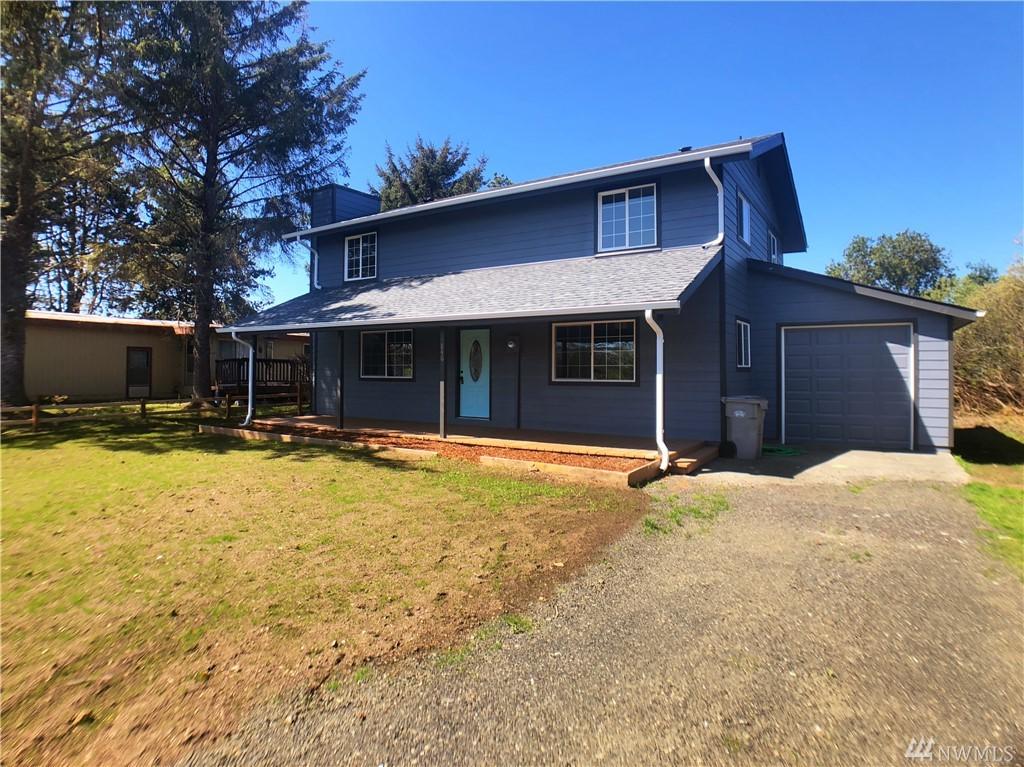846 Hake Ct - Photo 1