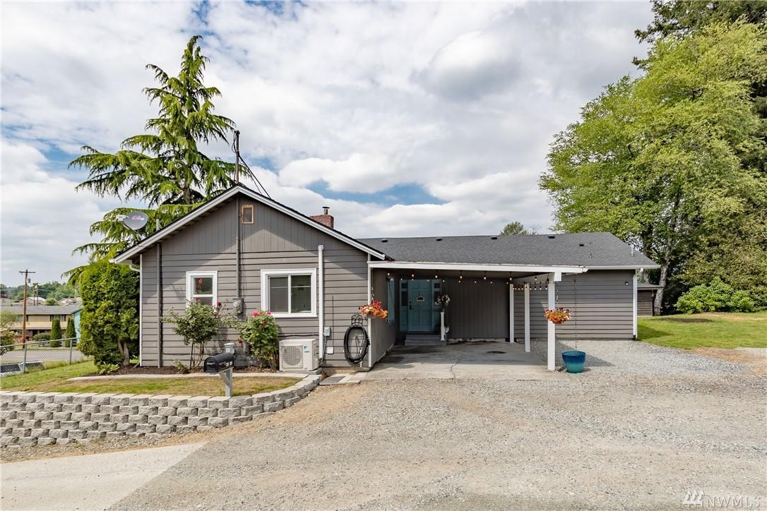 414 Gilman Ave - Photo 1