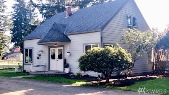 305 Dennis St - Photo 1