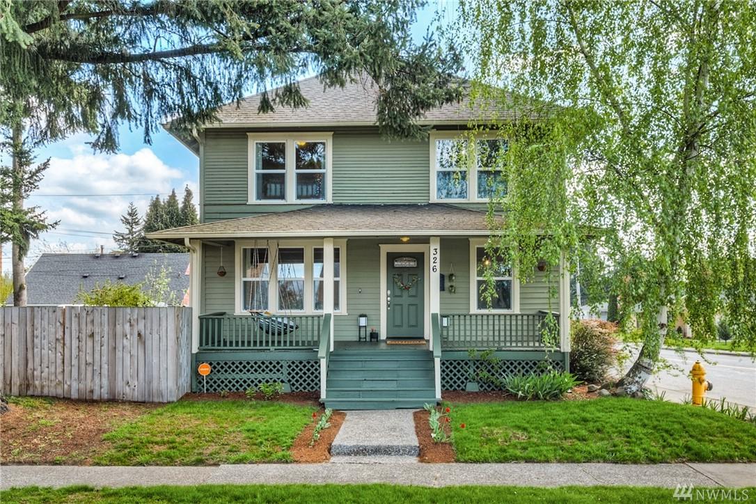 326 I St - Photo 1