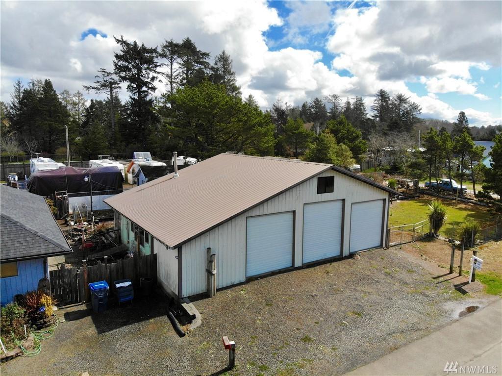 104 Forrest St - Photo 1