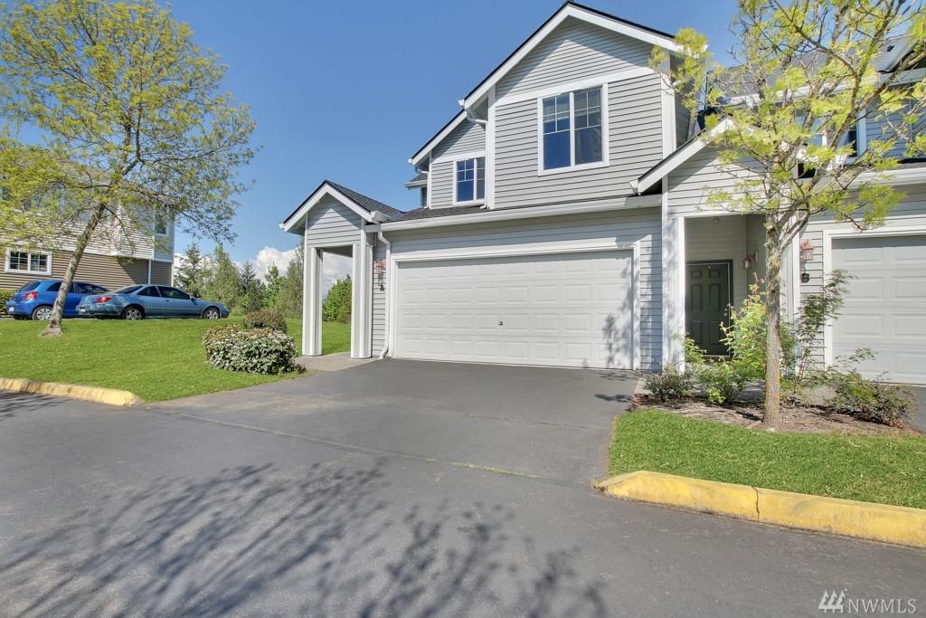 1207 62nd St - Photo 1