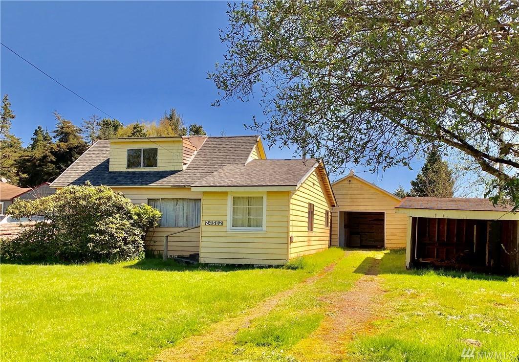 24502 P St - Photo 1
