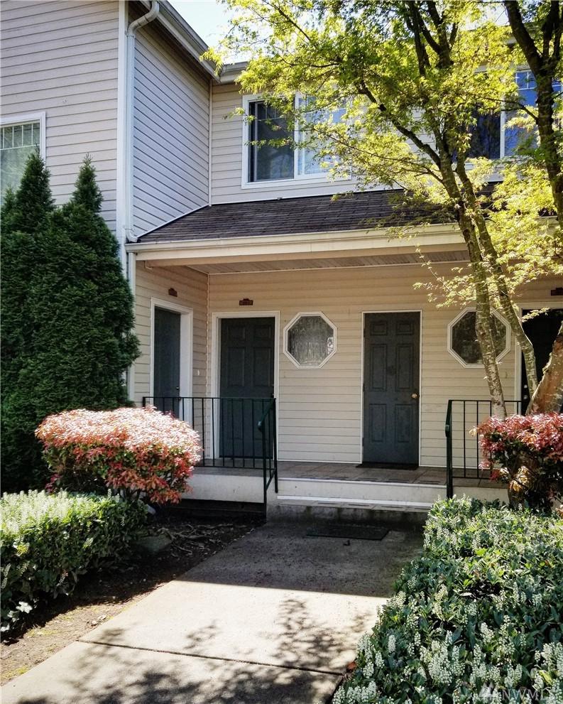 1006 37th St - Photo 1