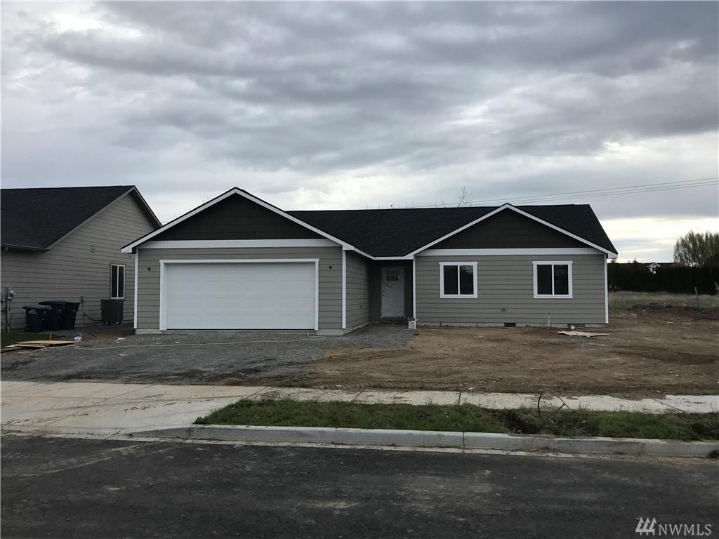 1139 June Dr - Photo 1