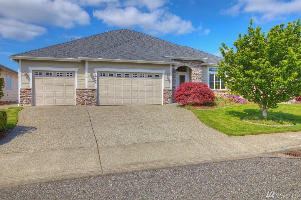 10805 176th Ave - Photo 1