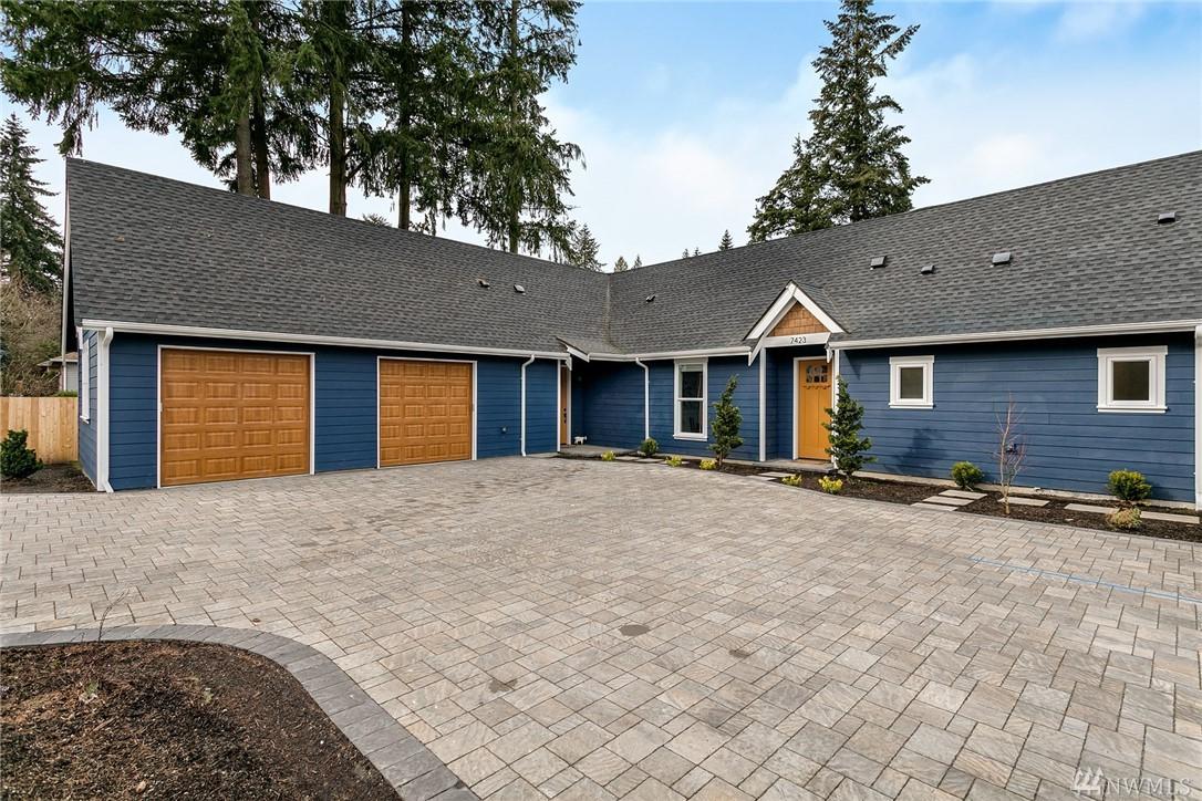 7423 132nd Ave - Photo 1