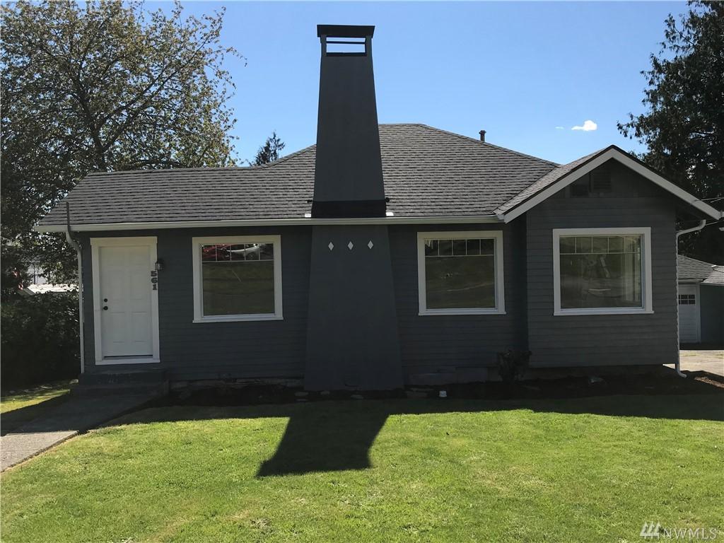 561 Washington Ave - Photo 1