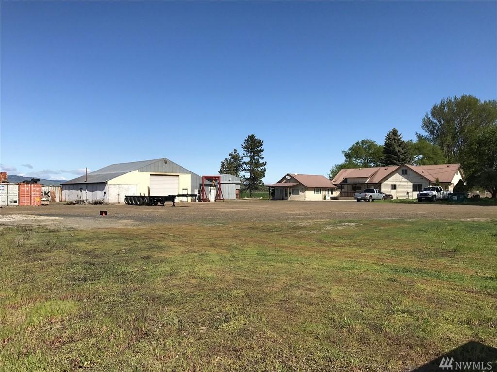 1831 Hwy 97 - Photo 1