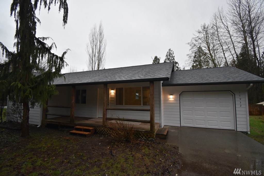 17932 121st St - Photo 1