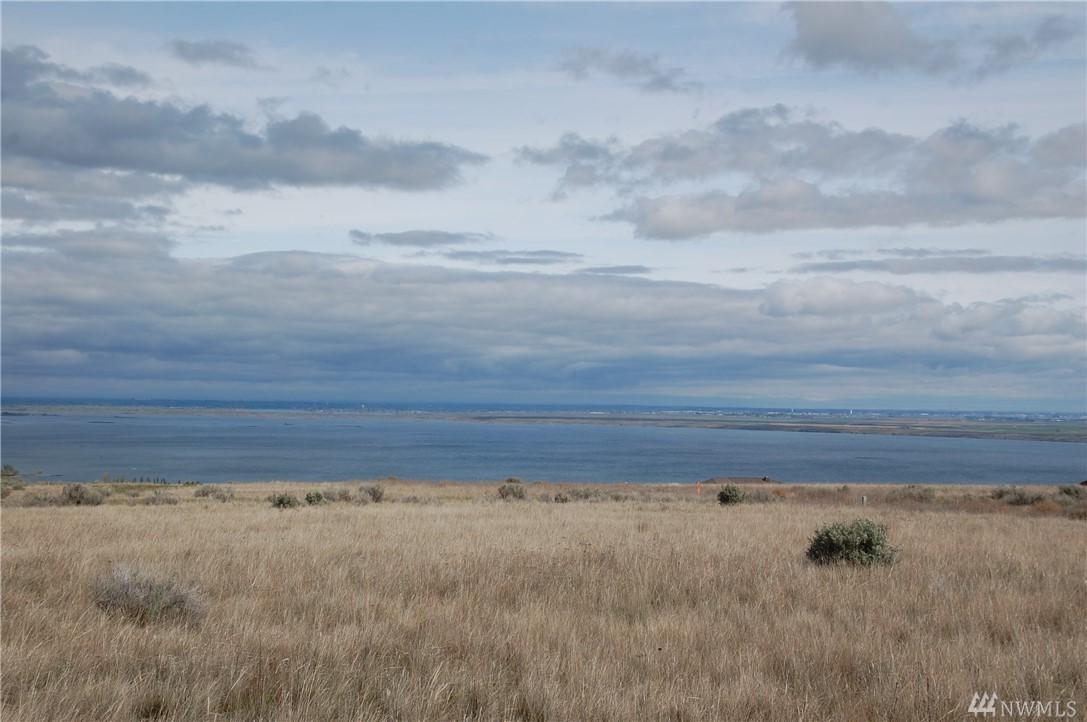 6873 Road 8.9 - Photo 1