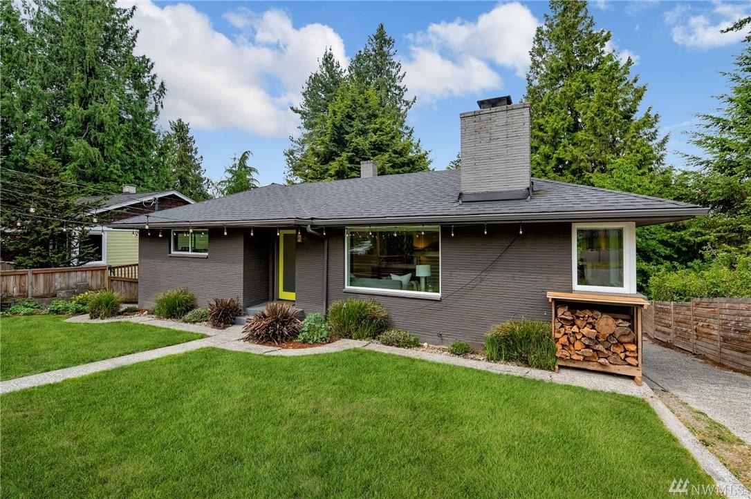 9551 48th Ave - Photo 1