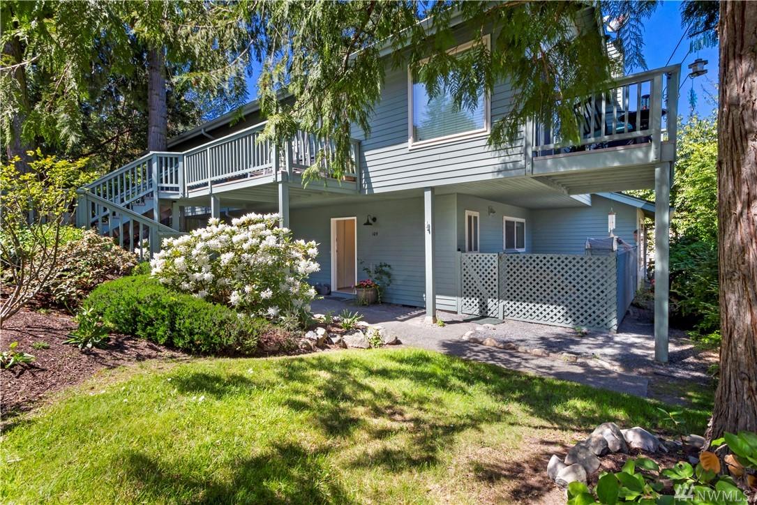105 Marguerite Place - Photo 1