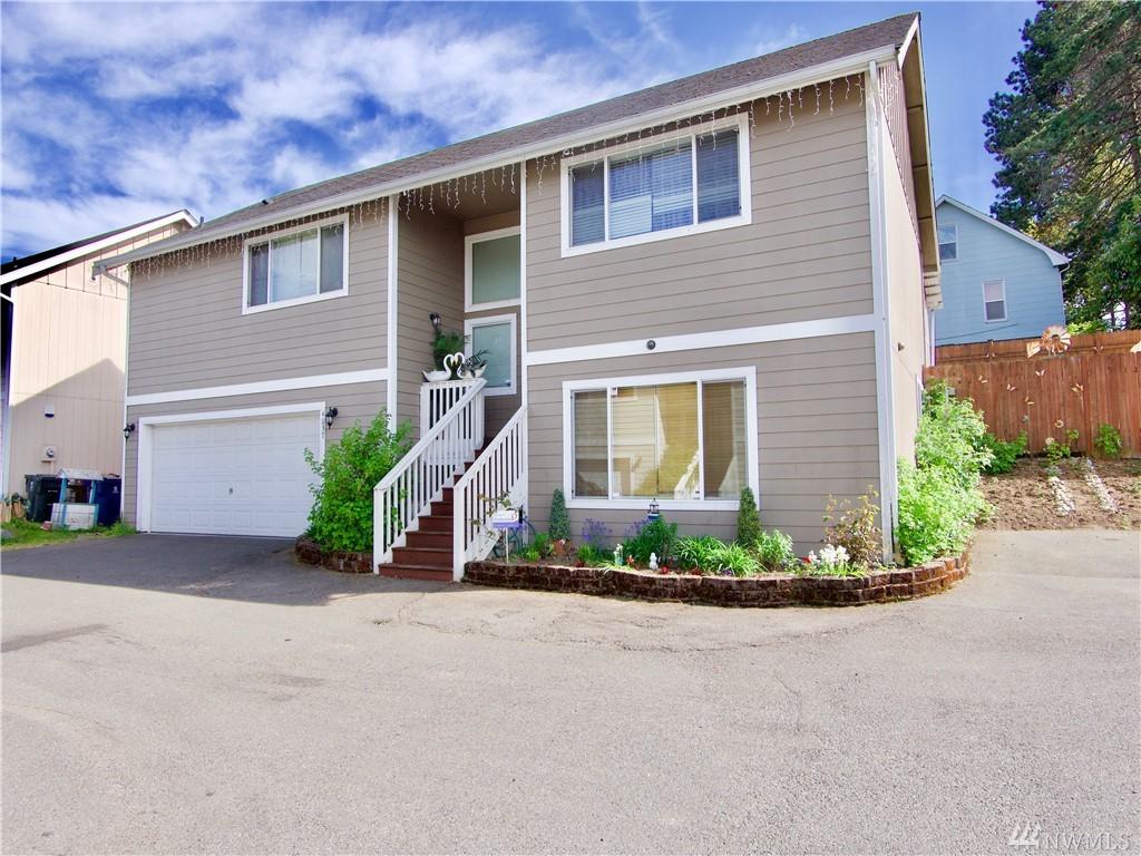 4037 I St - Photo 1