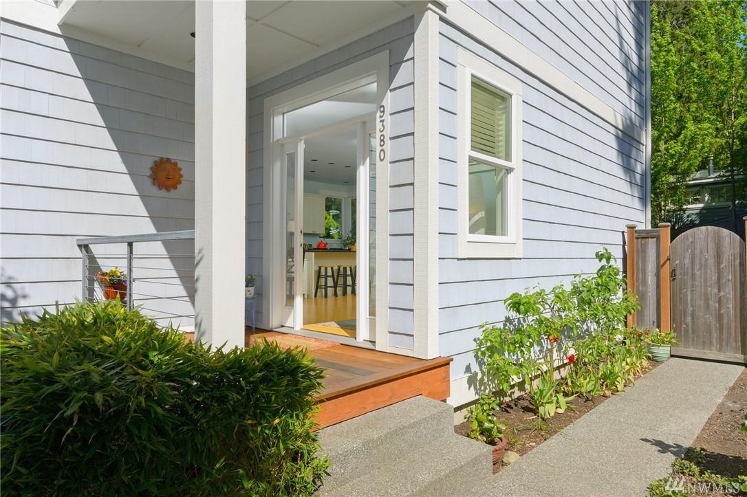 9380 Seaview Ave - Photo 1