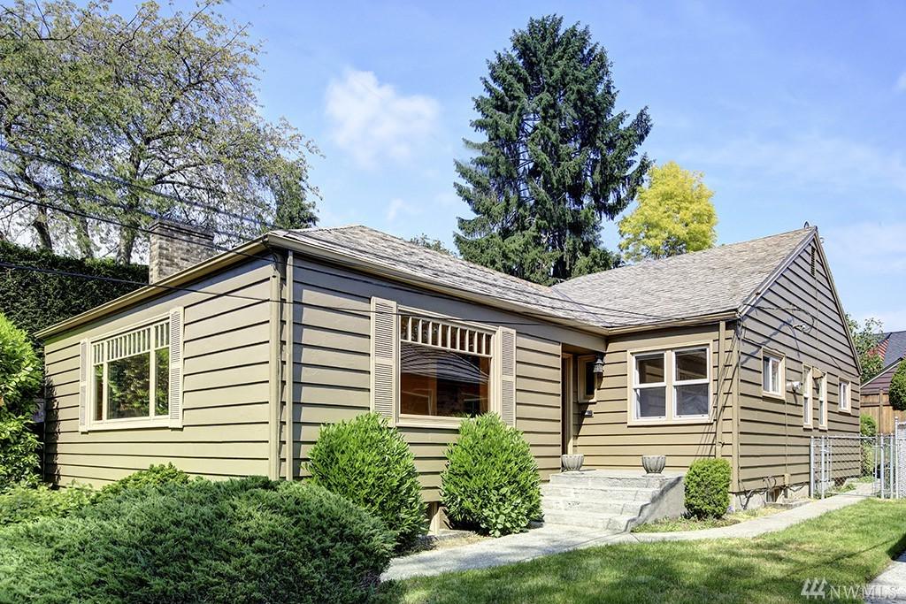 916 Harvard Ave - Photo 1