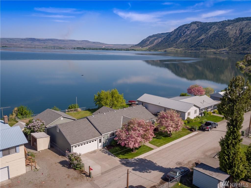 410 Lakeview Wy - Photo 1