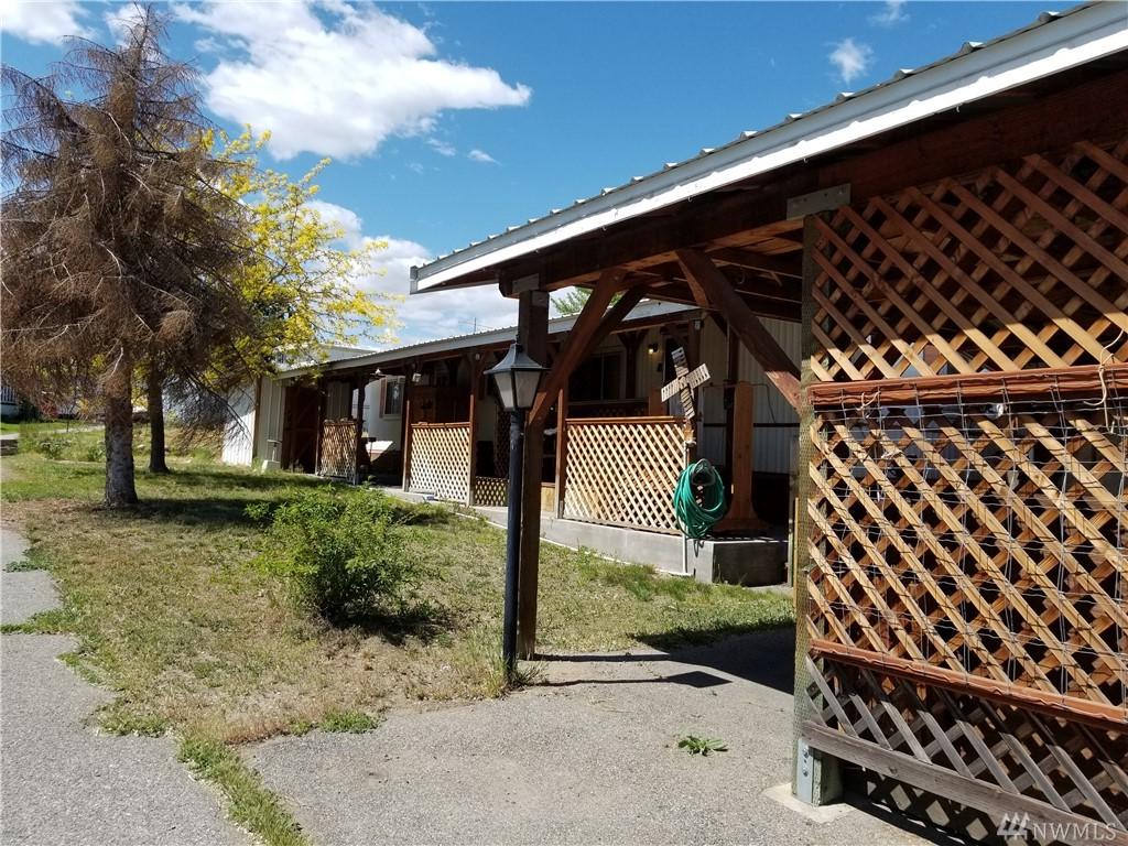 607 Pine St - Photo 1