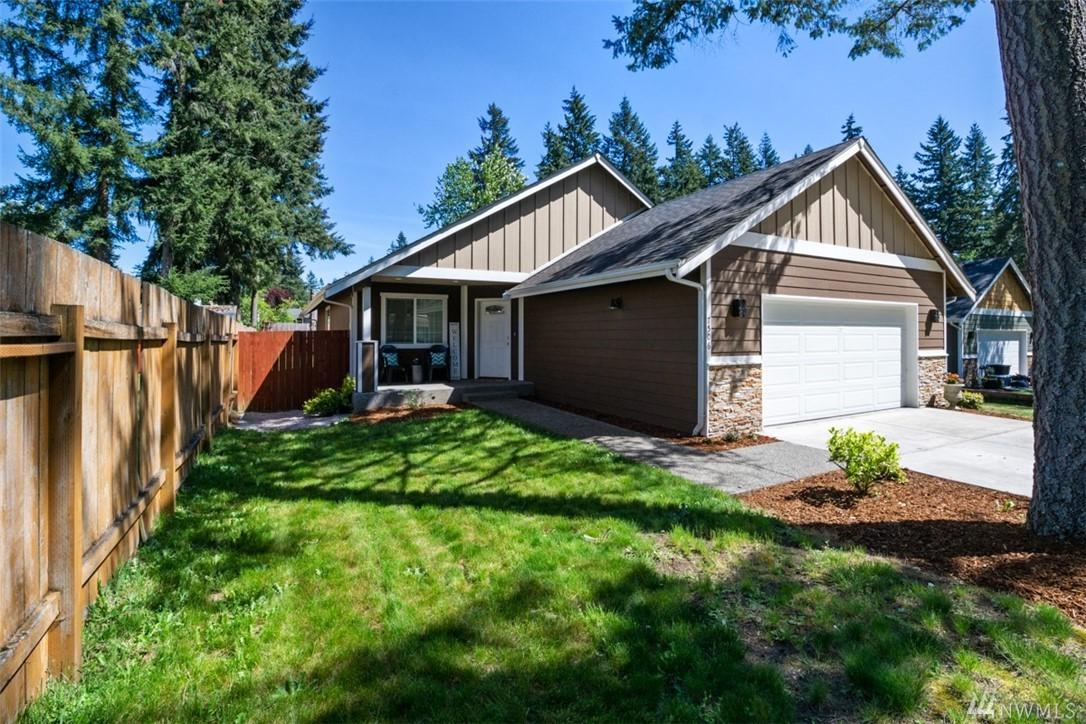 7506 191st Ave - Photo 1