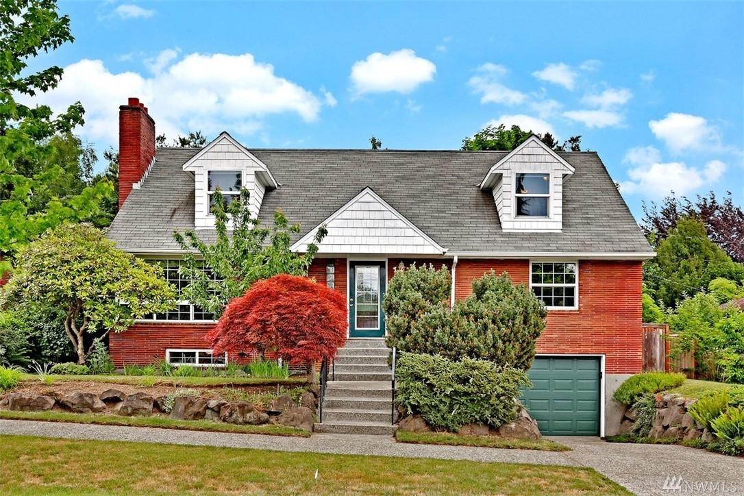 6826 43rd Ave - Photo 1