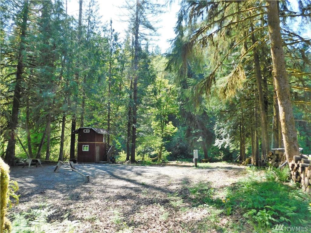 8818 184Th Ave - Photo 1