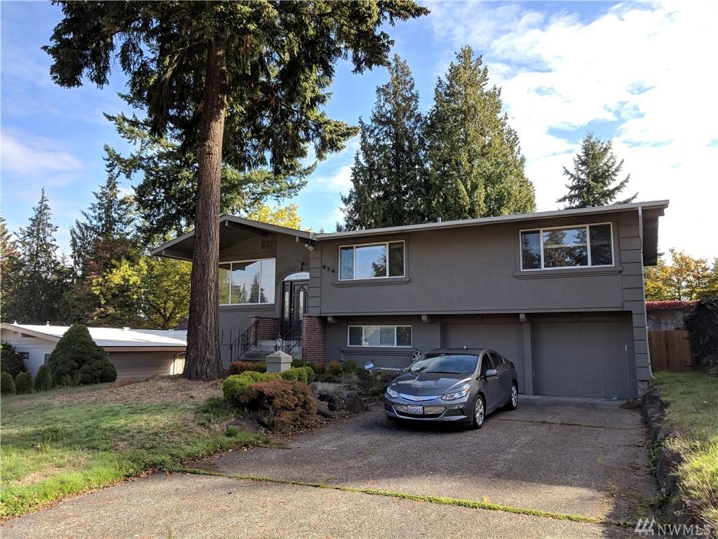 914 147th Ave - Photo 1